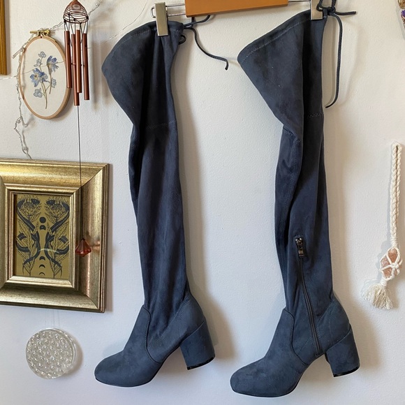 Over the knee suede like babes - Picture 2 of 6